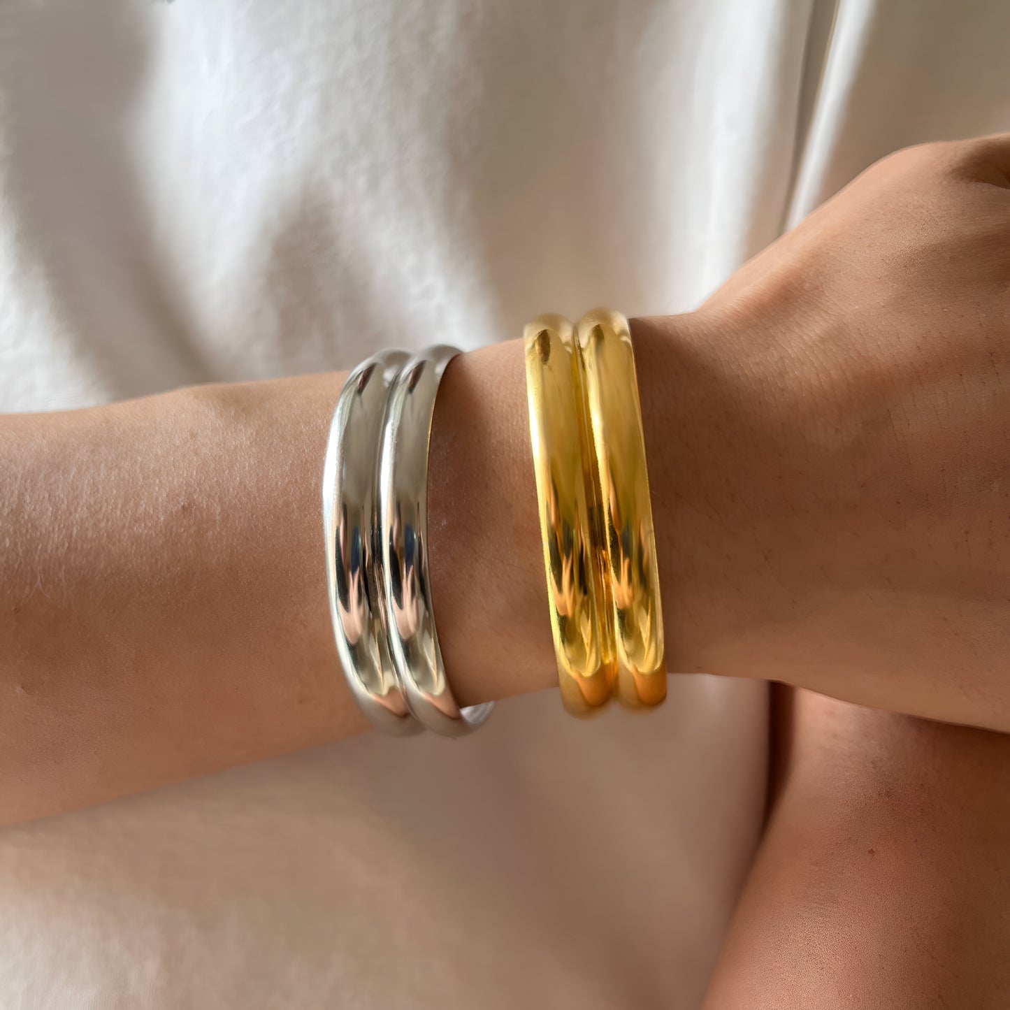 Bracciale rigido in Acciaio Regolabile in Oro e Argento